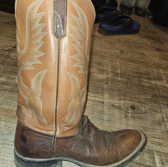 Ostrich Skin cowboy boots - Picture 2 of 4